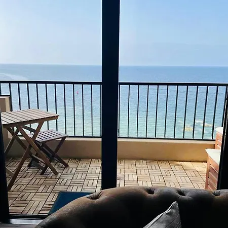 Front High End Apartment, Direct Sea Views. マルサルフォーン