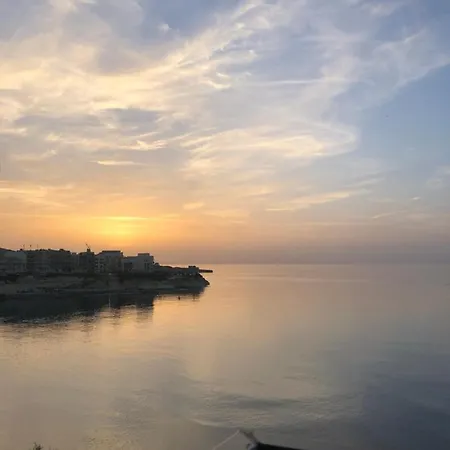 Front High End Apartment, Direct Sea Views. * Marsalforn