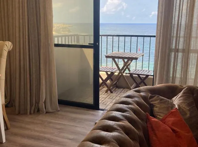 Front High End Apartment, Direct Sea Views. * Marsalforn