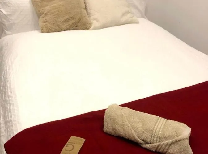 Apartment Front High End Apartment, Direct Sea Views. *