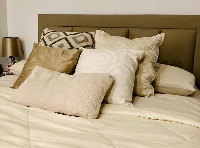 Front High End Apartment, Direct Sea Views. Marsalforn