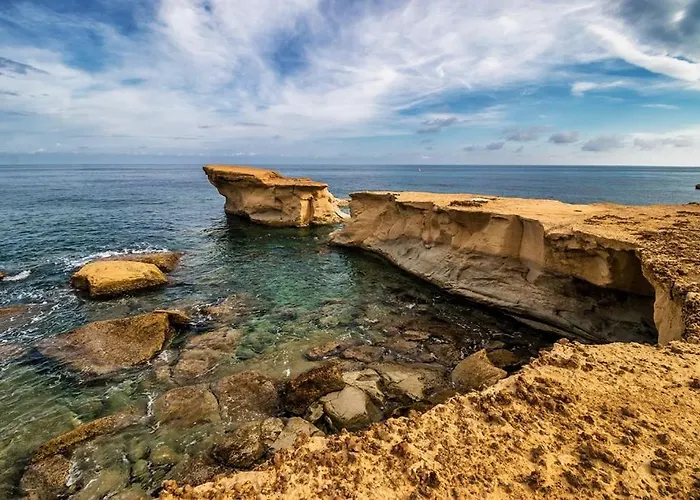 Front High End Apartment, Direct Sea Views. * Marsalforn